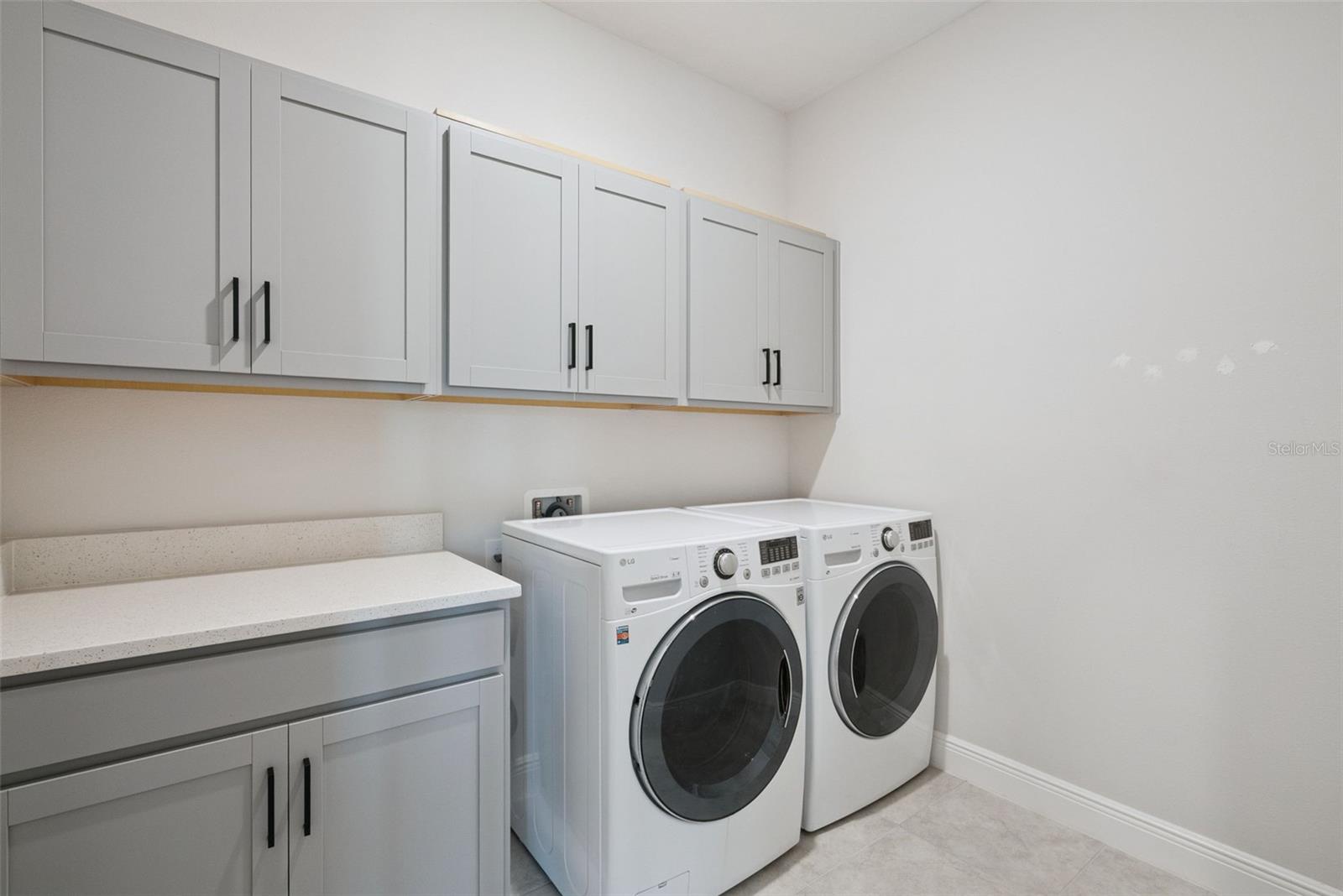 Image 34 of 65 For 19227 Allium Place