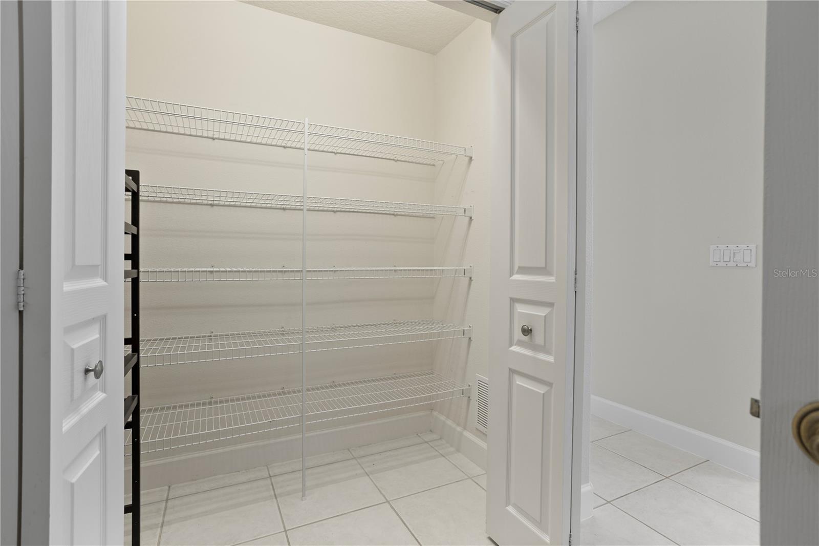 Image 20 of 69 For 3511 Hollow Oak Run