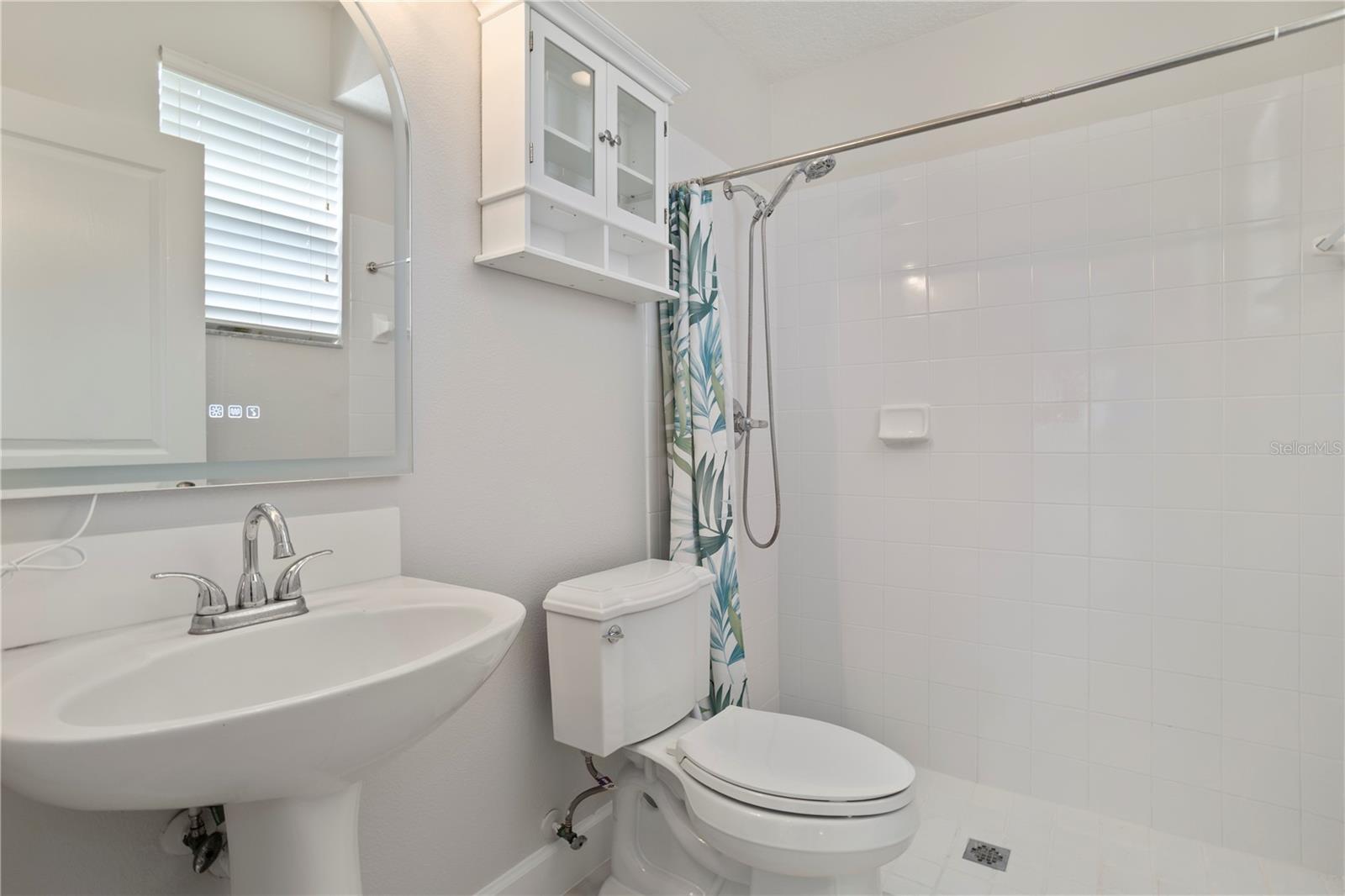 Image 24 of 69 For 3511 Hollow Oak Run