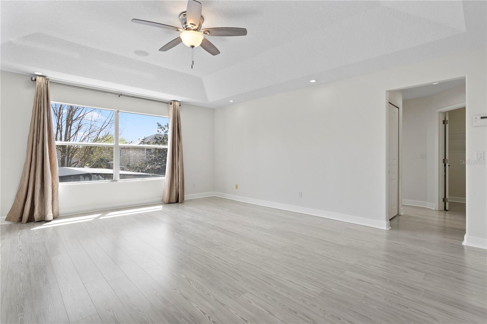 Image 29 of 69 For 3511 Hollow Oak Run