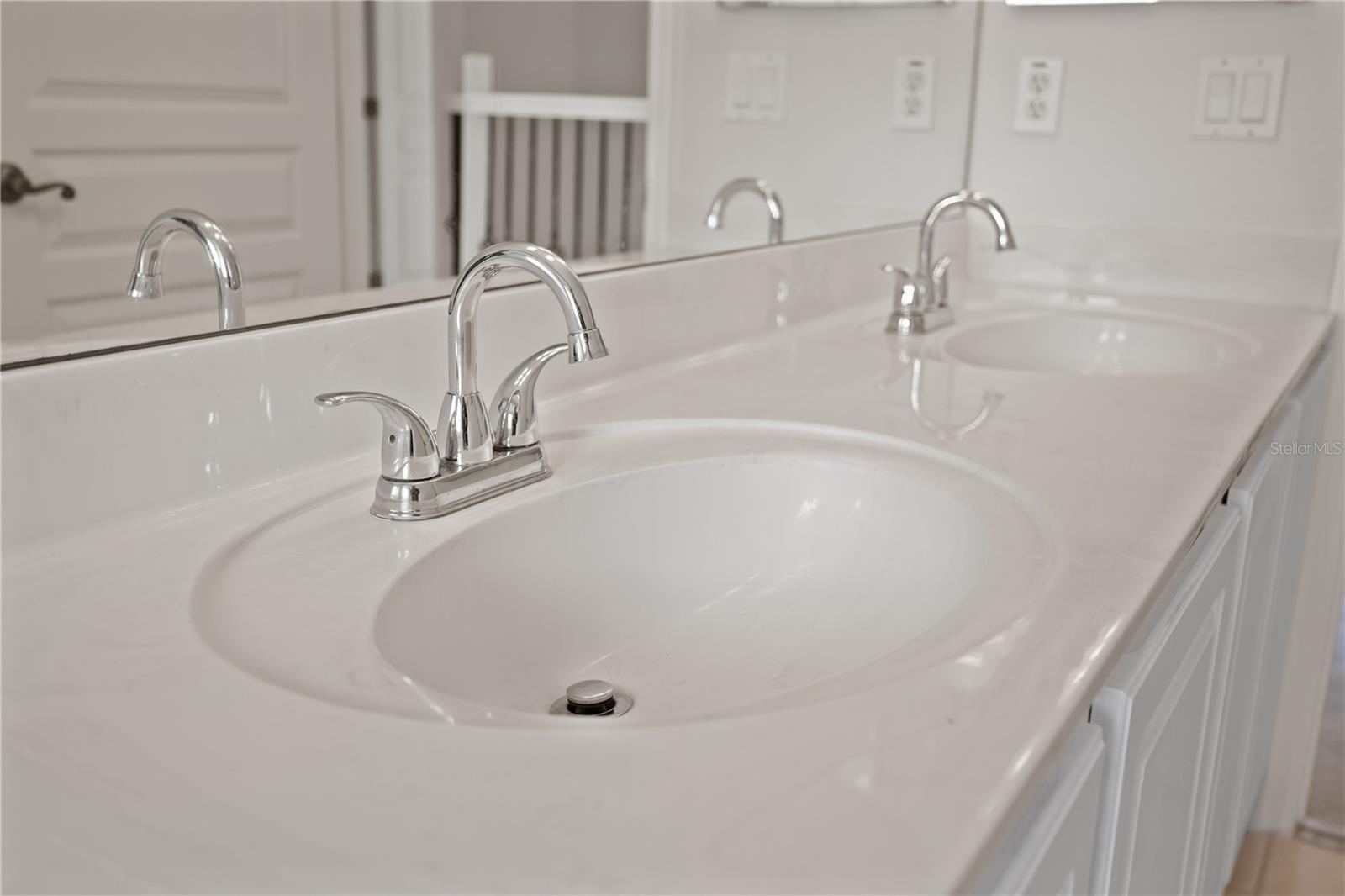 Image 43 of 69 For 3511 Hollow Oak Run