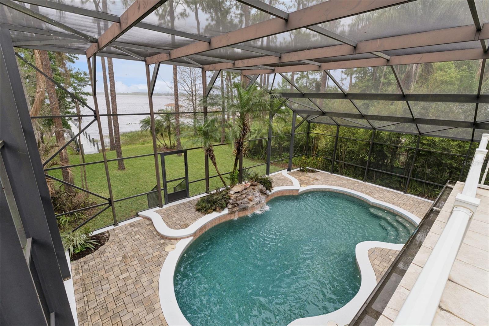 Image 29 of 48 For 13452 Lake Mary Jane Road