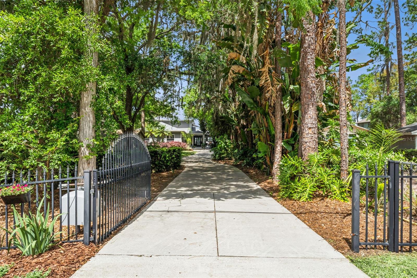 Image 45 of 48 For 13452 Lake Mary Jane Road