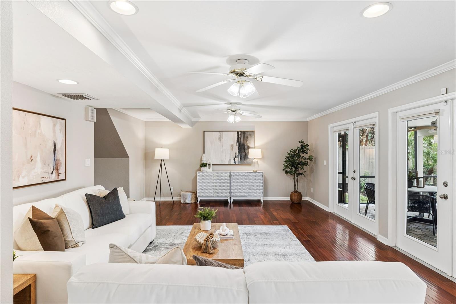 Image 7 of 48 For 13452 Lake Mary Jane Road