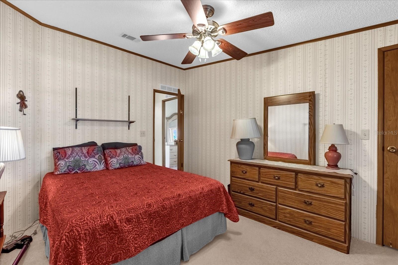 Image 21 of 57 For 3902 Parway Road 1339