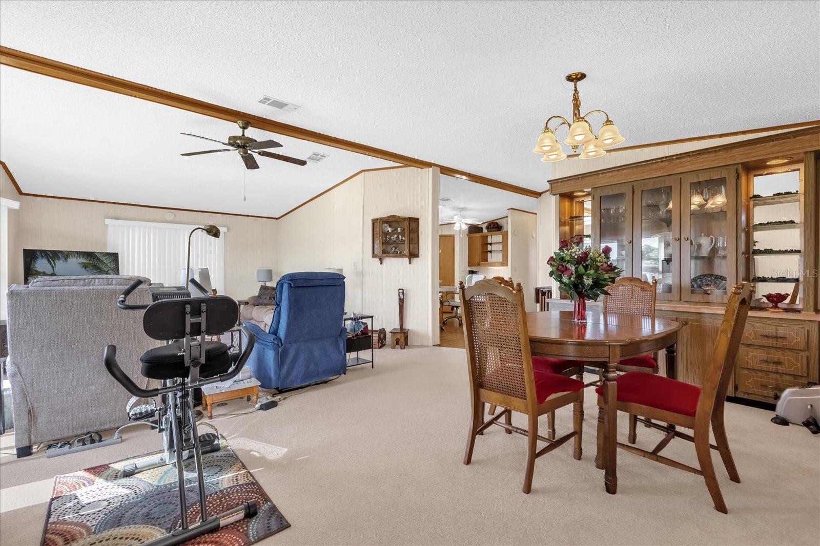 Image 28 of 57 For 3902 Parway Road 1339