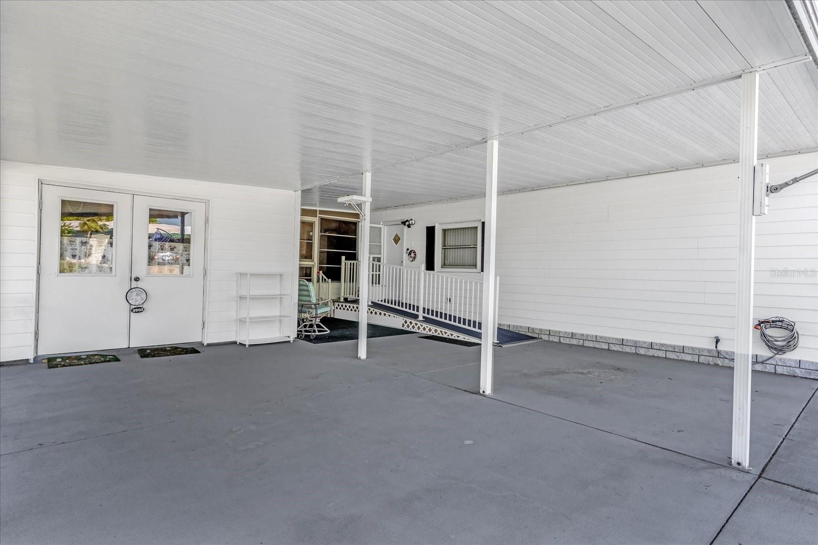 Image 3 of 57 For 3902 Parway Road 1339