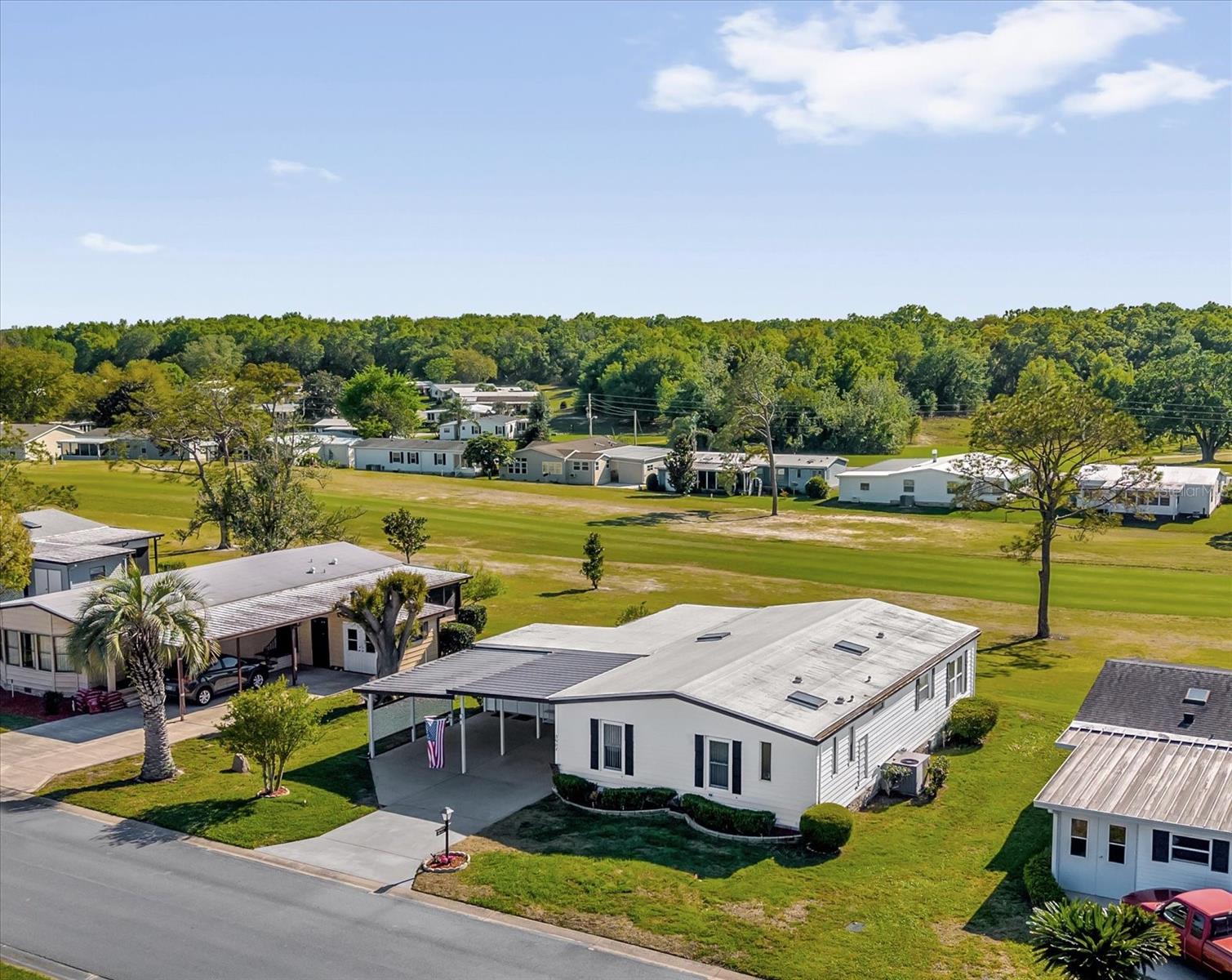 Image 5 of 57 For 3902 Parway Road 1339