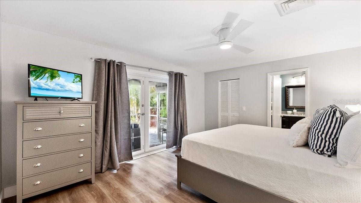 Image 13 of 26 For 4 Sloop Drive