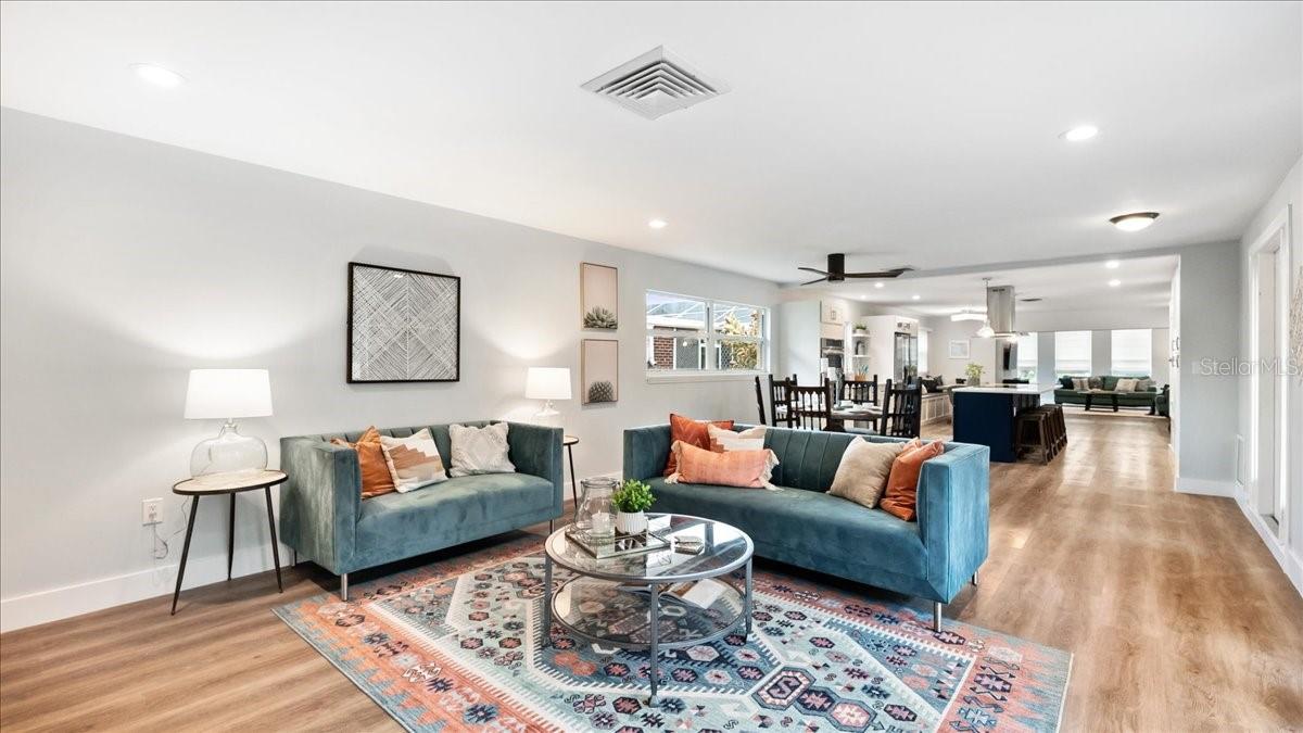 Image 4 of 26 For 4 Sloop Drive