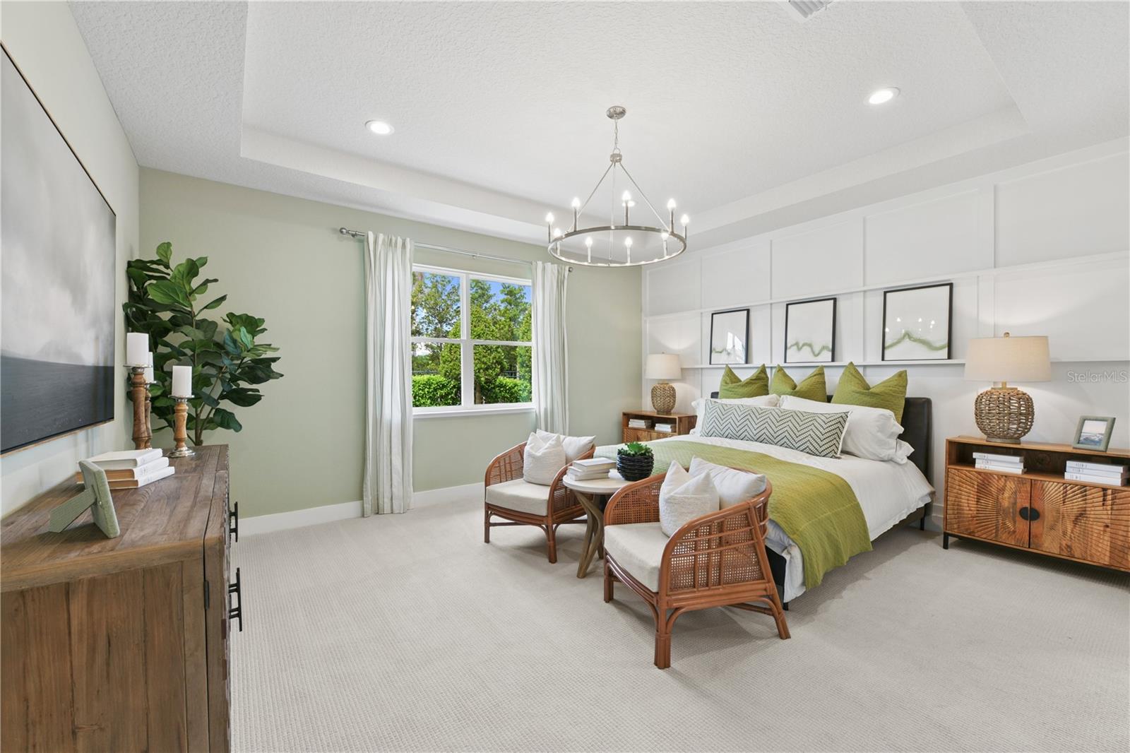 Image 12 of 25 For 2418 Park Ridge Street