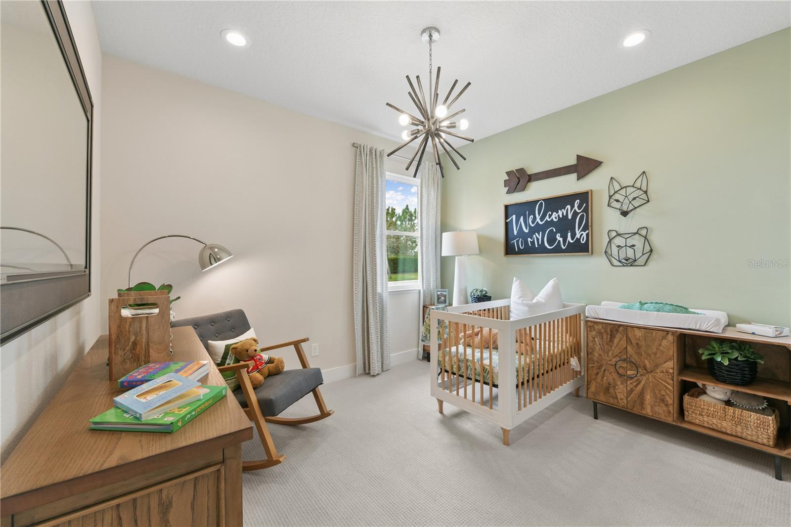 Image 16 of 25 For 2418 Park Ridge Street