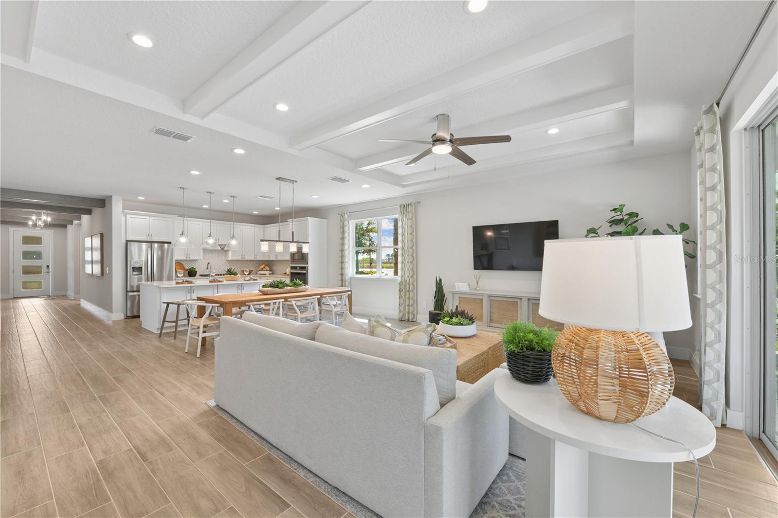 Image 6 of 25 For 2418 Park Ridge Street