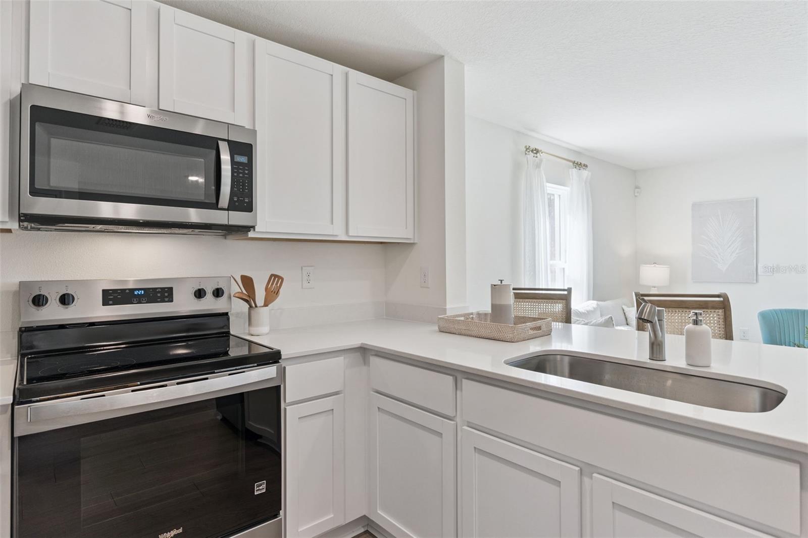 Image 14 of 33 For 500 Zinfandel Drive