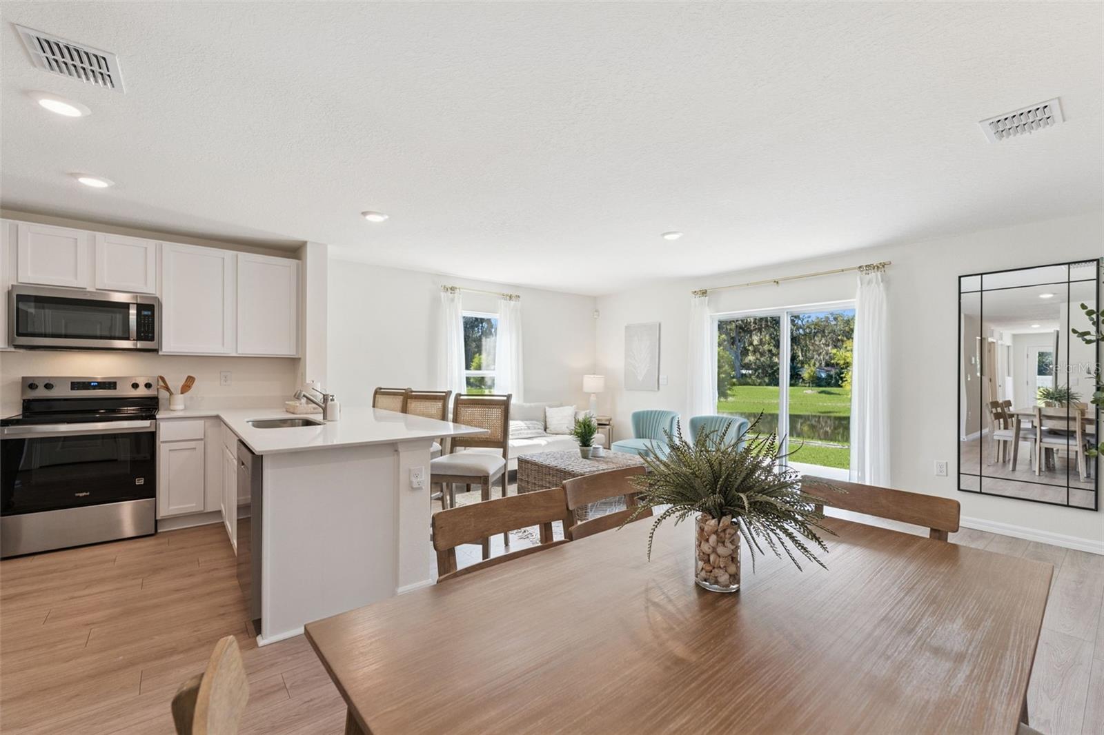 Image 8 of 33 For 500 Zinfandel Drive