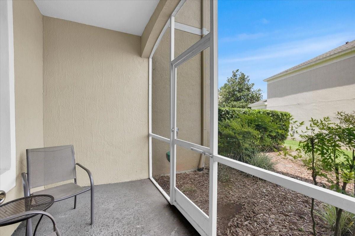 Image 12 of 37 For 2307 Silver Palm Drive 102