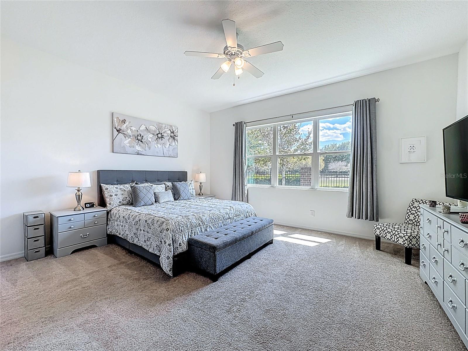 Image 12 of 41 For 1945 Ibis Bay Court