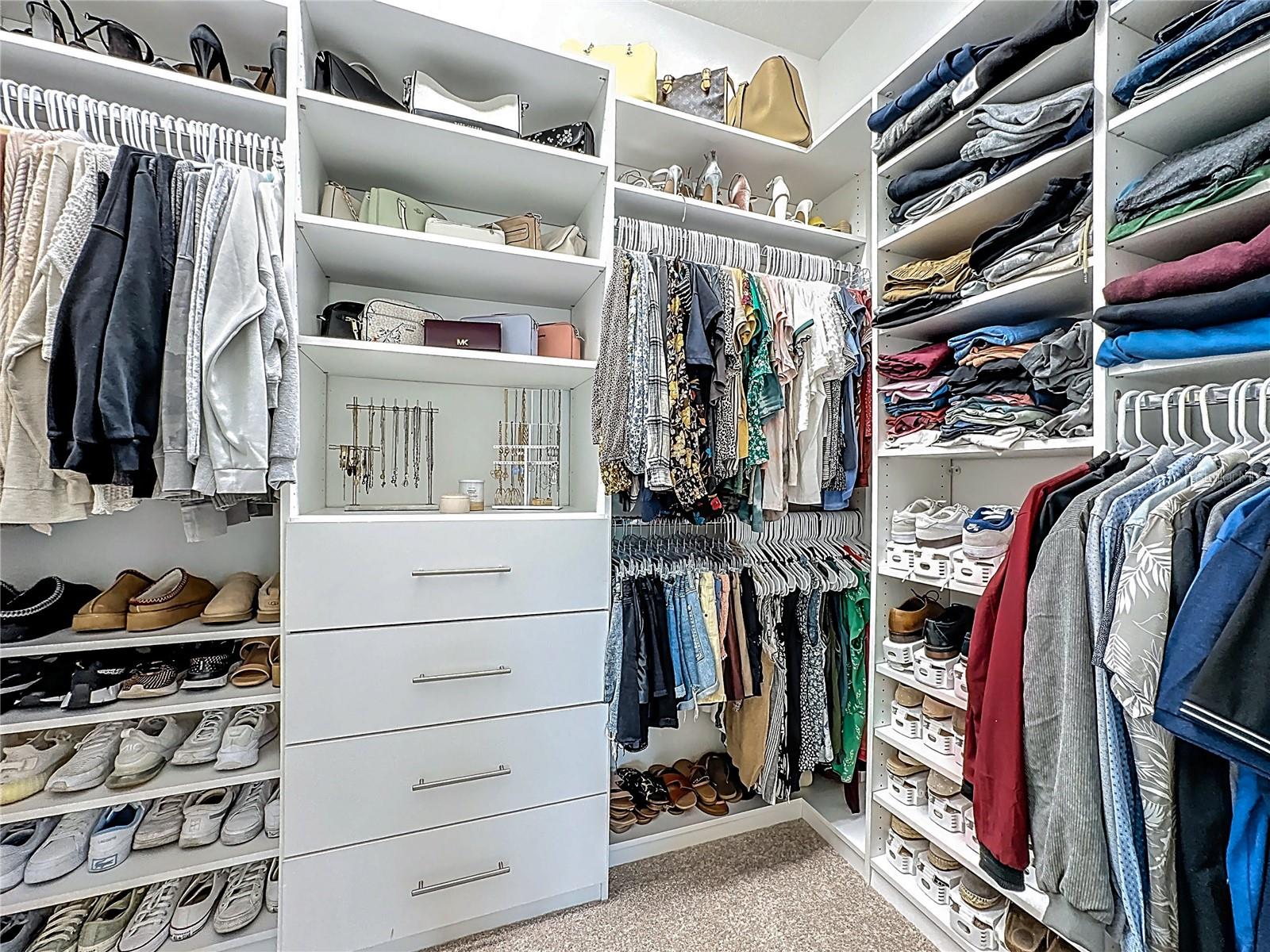 Image 17 of 41 For 1945 Ibis Bay Court