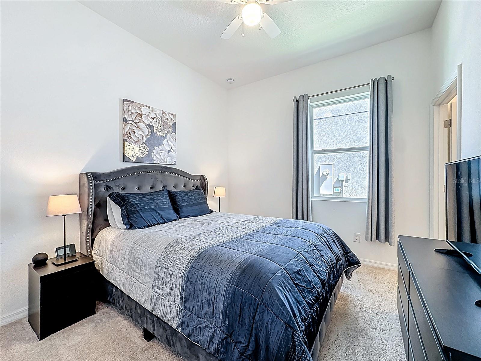 Image 18 of 41 For 1945 Ibis Bay Court