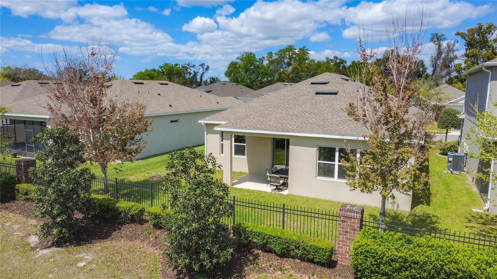 Image 36 of 41 For 1945 Ibis Bay Court