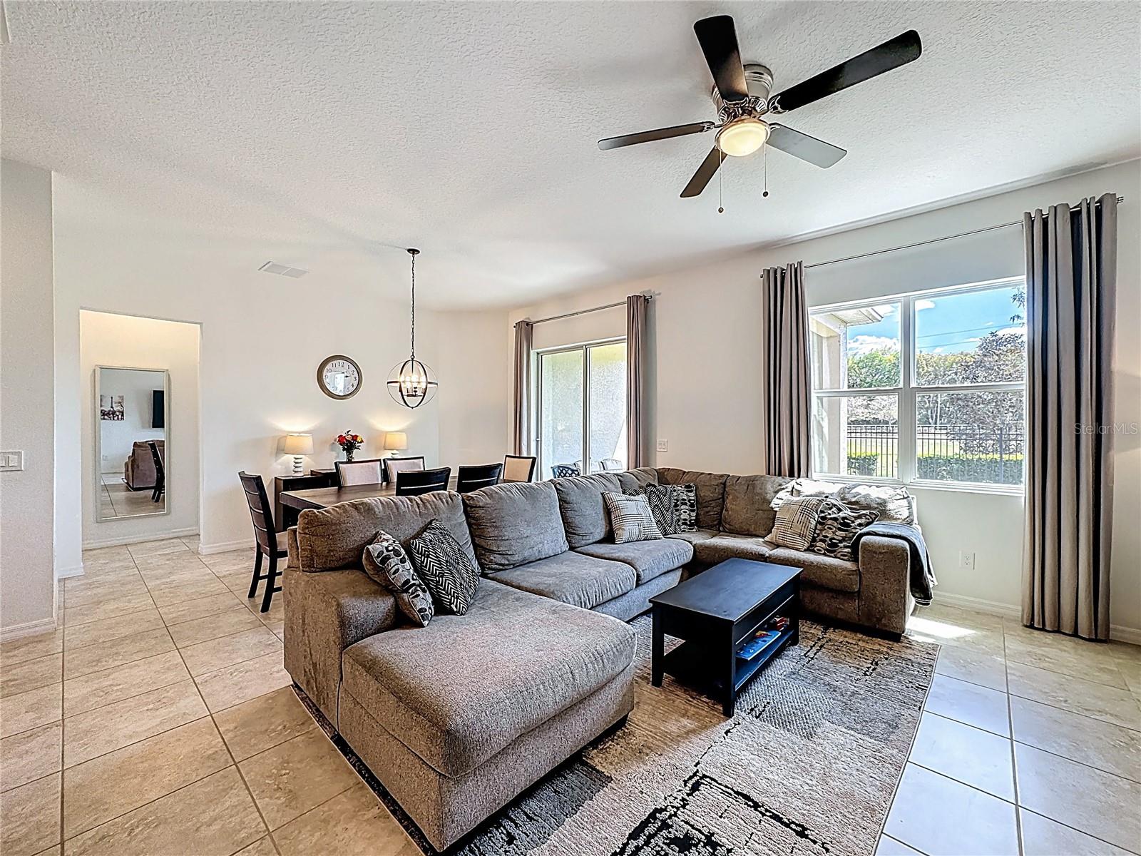 Image 9 of 41 For 1945 Ibis Bay Court