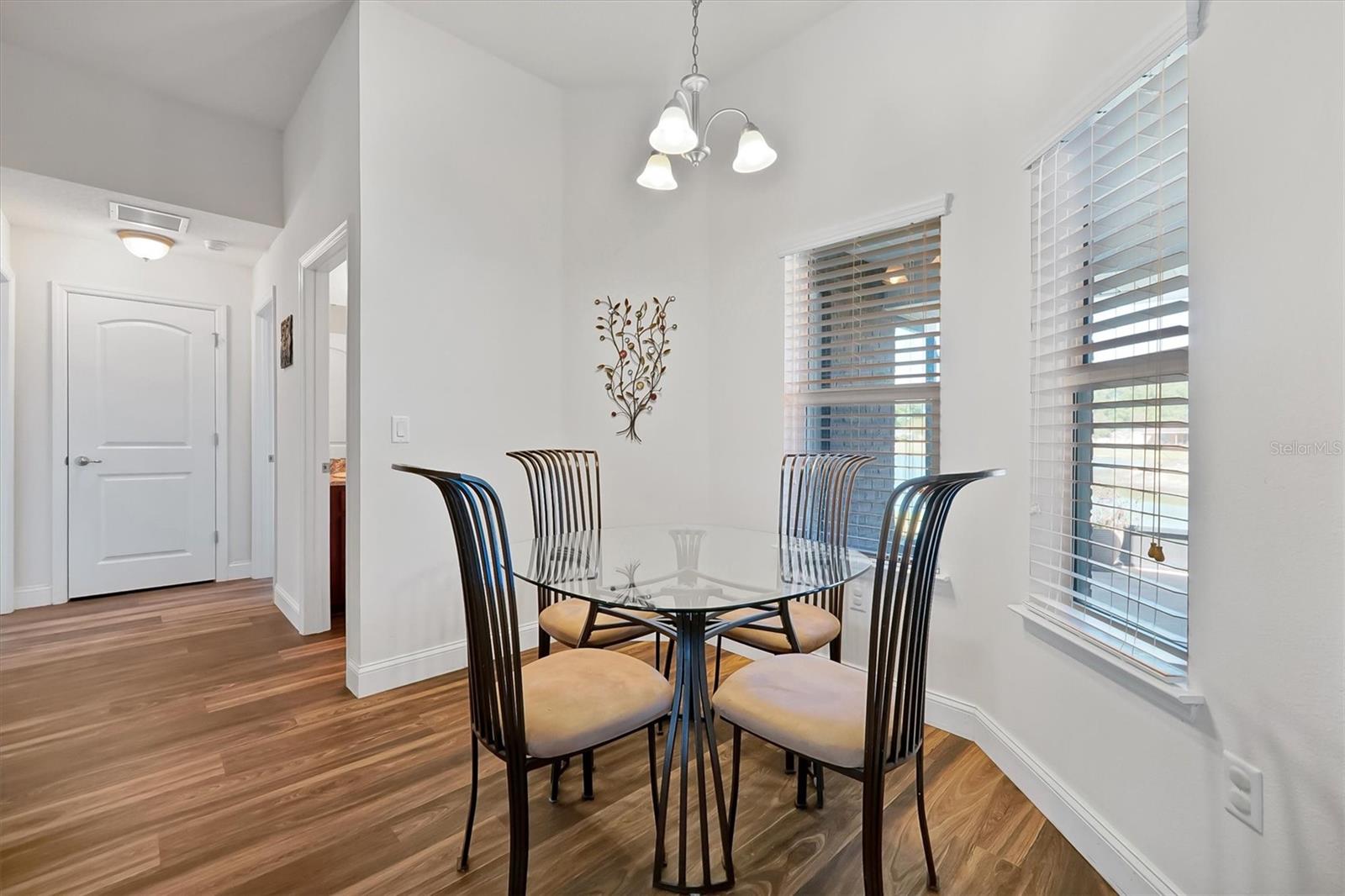 Image 14 of 54 For 603 Curly Fern Lane