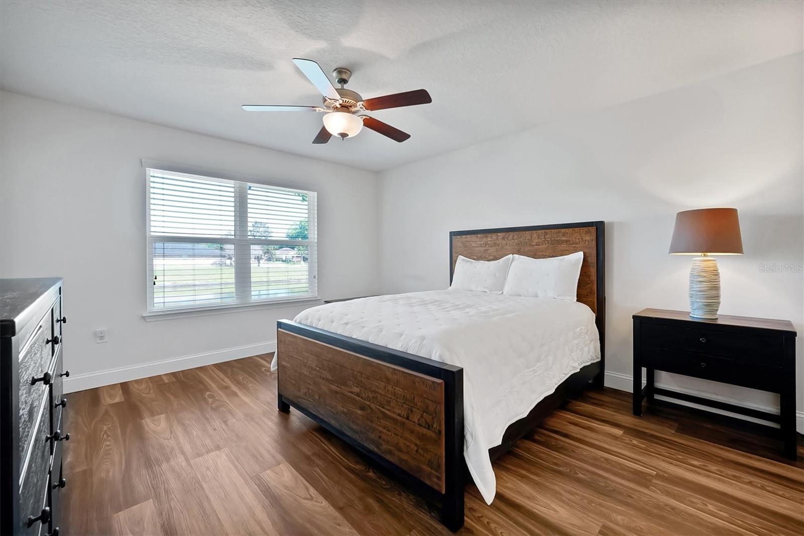 Image 18 of 54 For 603 Curly Fern Lane