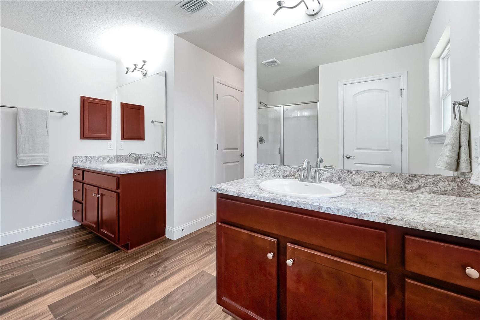 Image 21 of 54 For 603 Curly Fern Lane