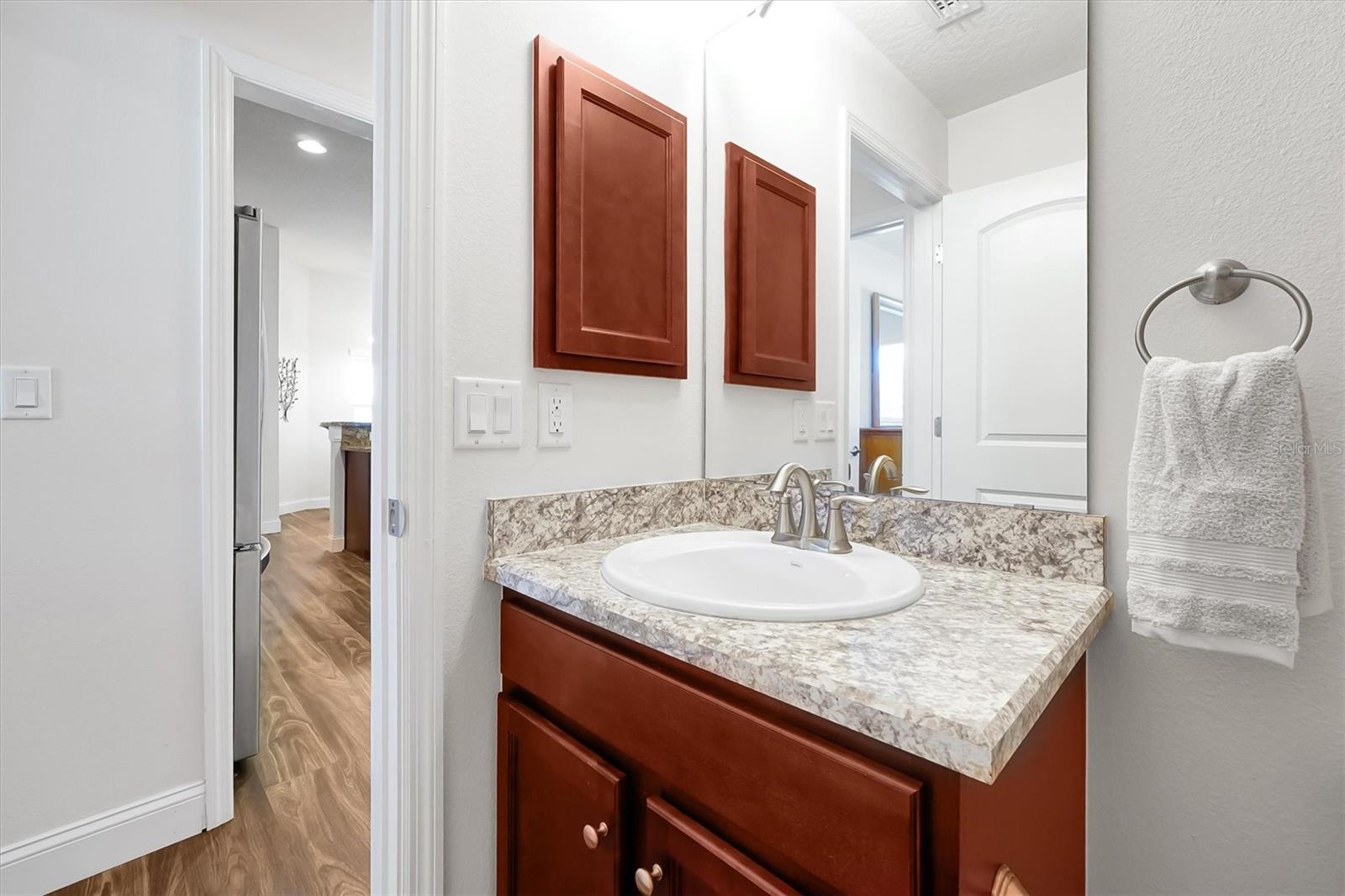 Image 33 of 54 For 603 Curly Fern Lane