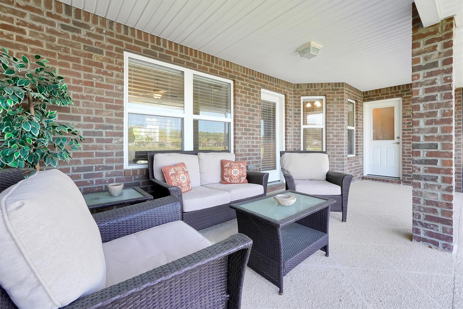 Image 36 of 54 For 603 Curly Fern Lane