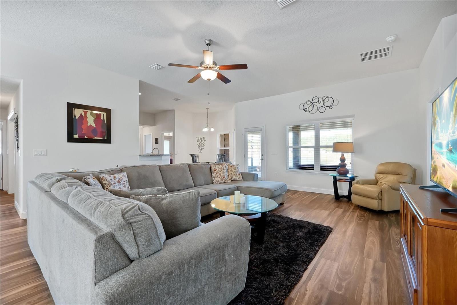 Image 8 of 54 For 603 Curly Fern Lane