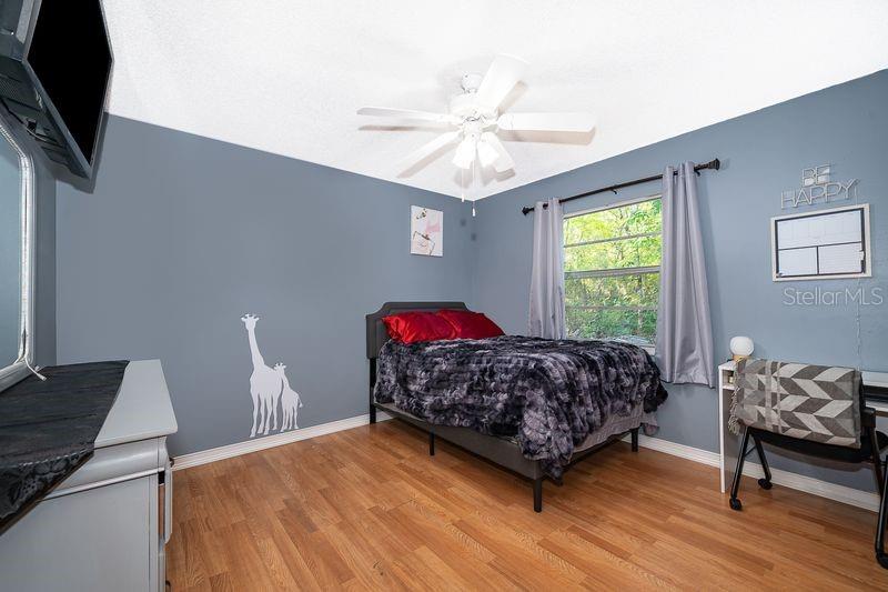 Image 23 of 28 For 612 Riverwoods Circle