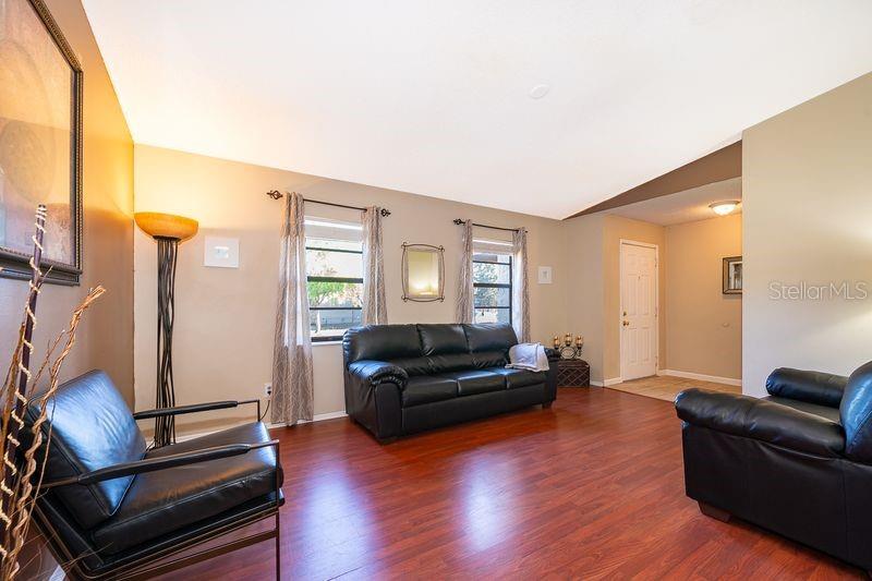 Image 8 of 28 For 612 Riverwoods Circle