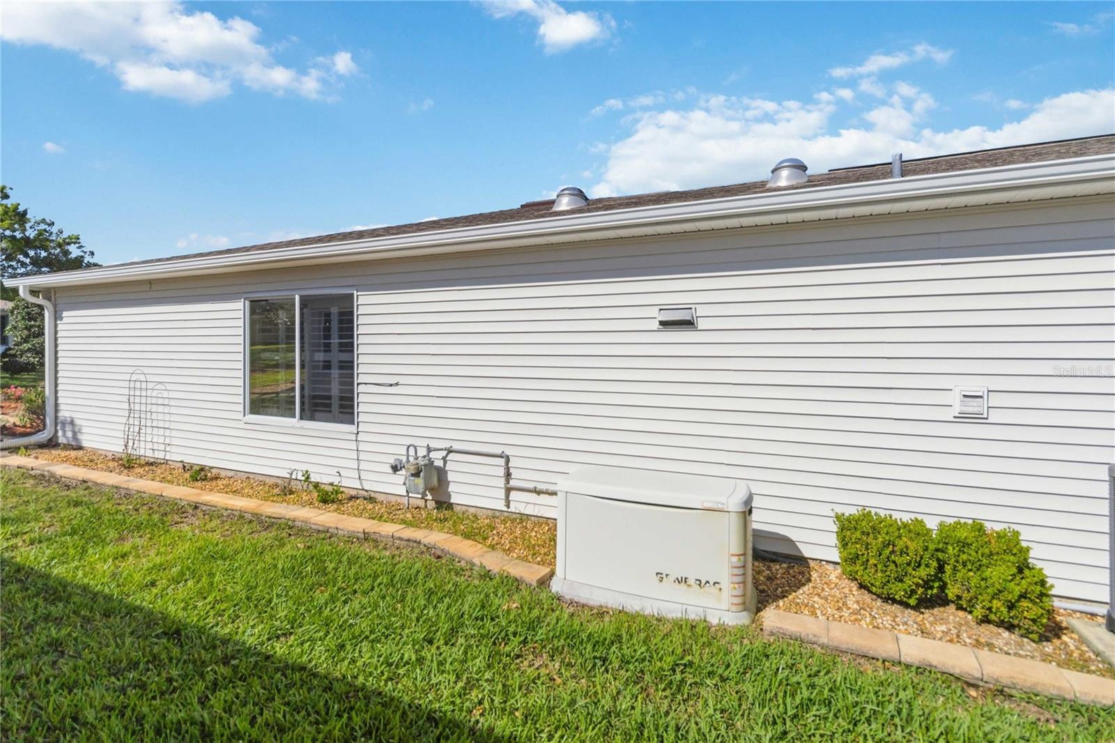 Image 23 of 38 For 844 Eagles Landing