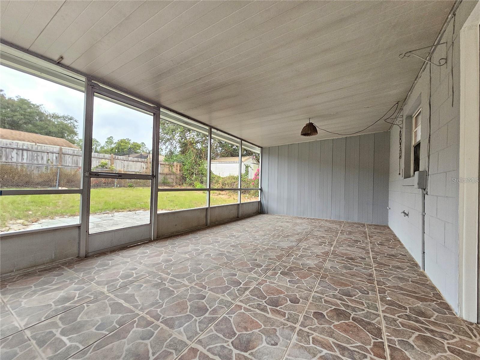 Image 14 of 15 For 3220 Chariot Place