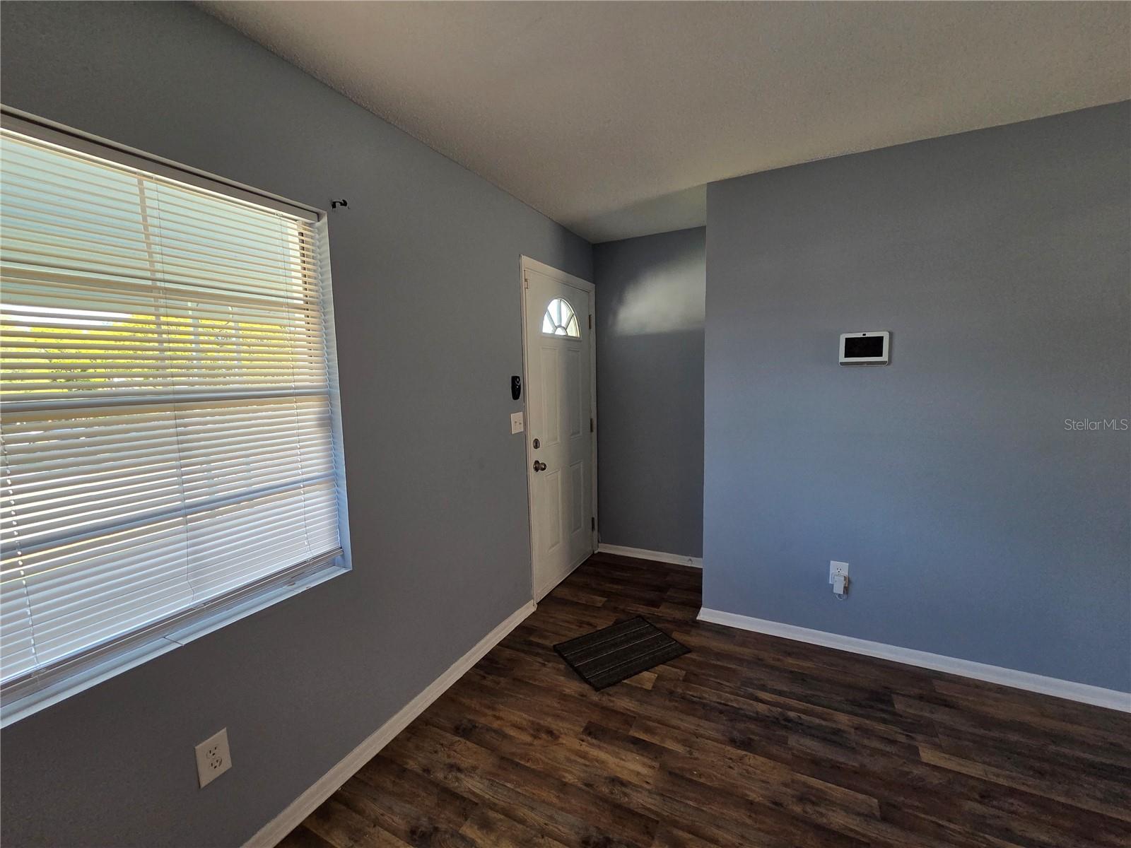 Image 3 of 15 For 3220 Chariot Place