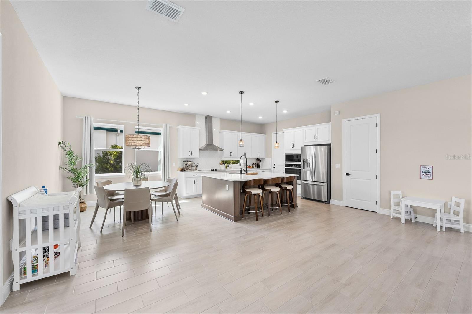 Image 10 of 78 For 13573 Mcmillan Drive