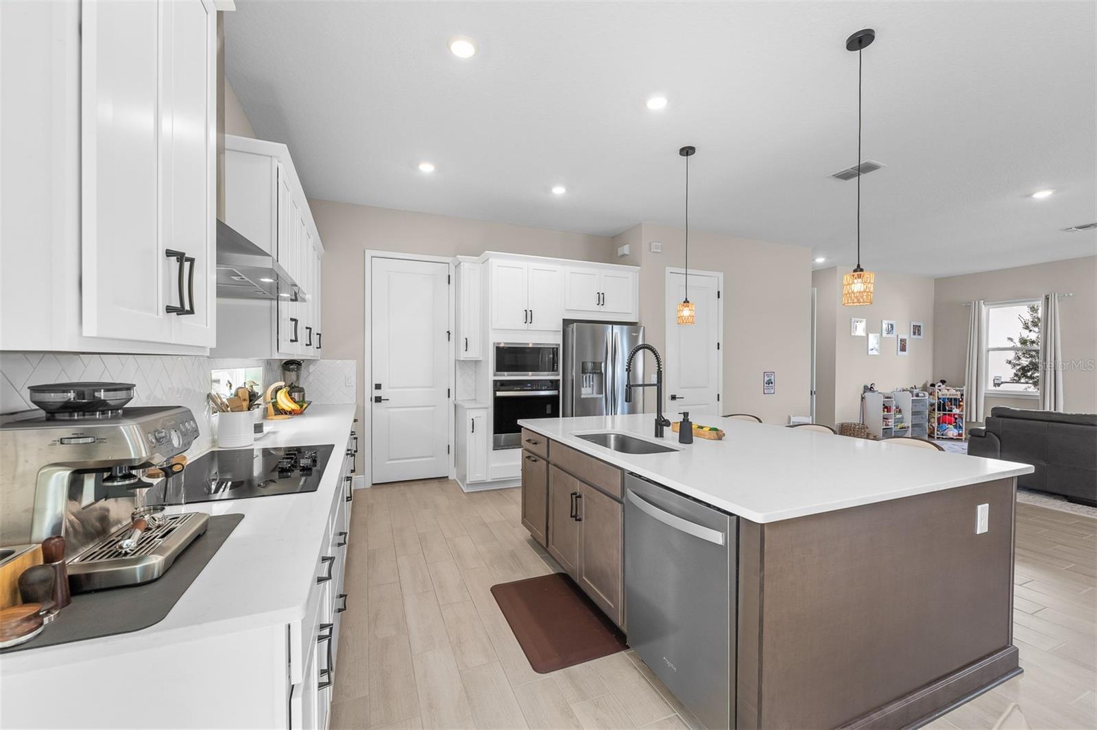 Image 16 of 78 For 13573 Mcmillan Drive