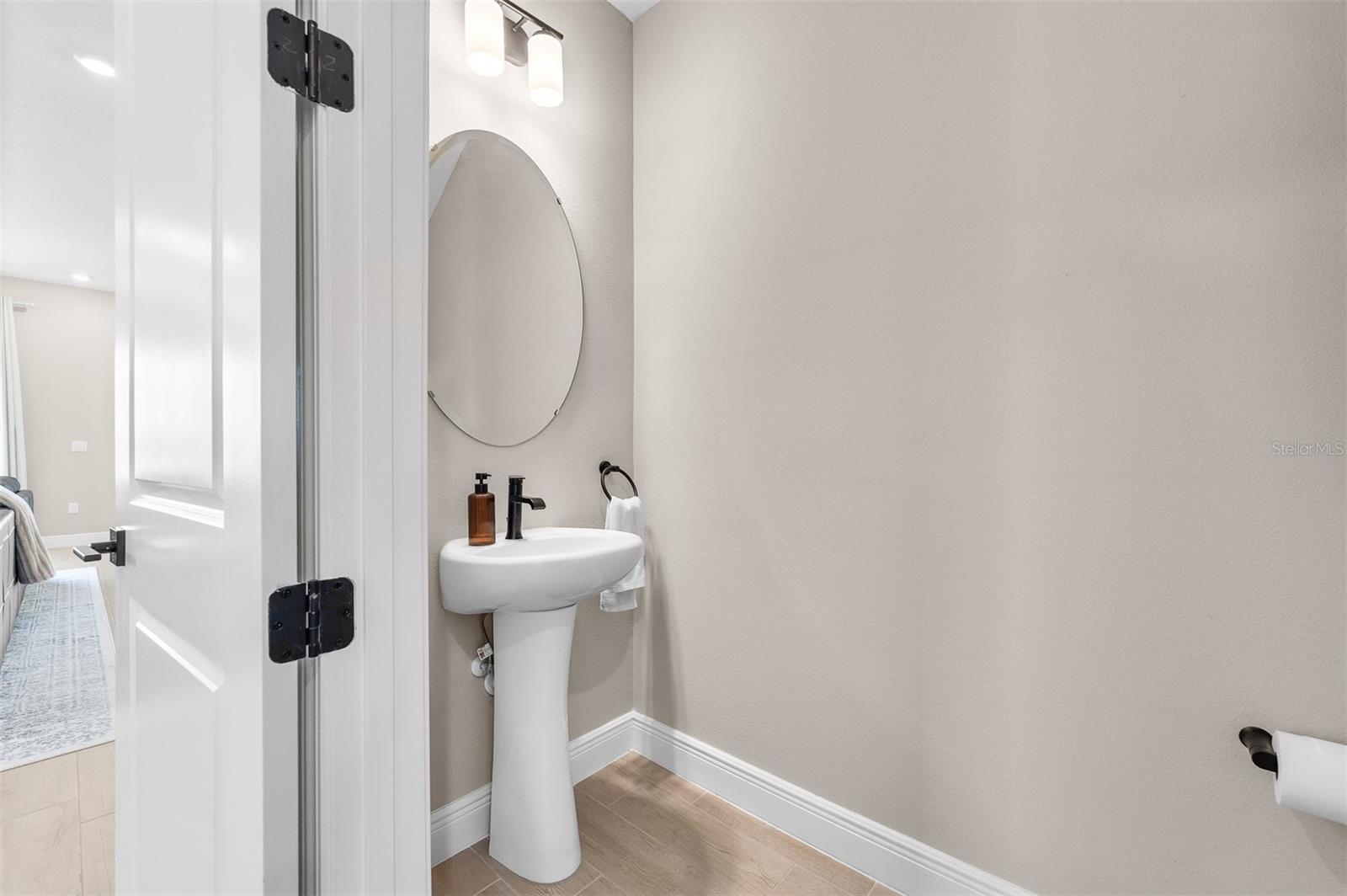 Image 24 of 78 For 13573 Mcmillan Drive