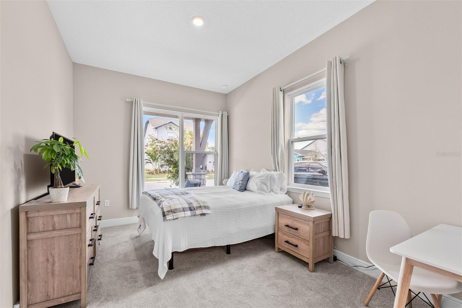 Image 27 of 78 For 13573 Mcmillan Drive