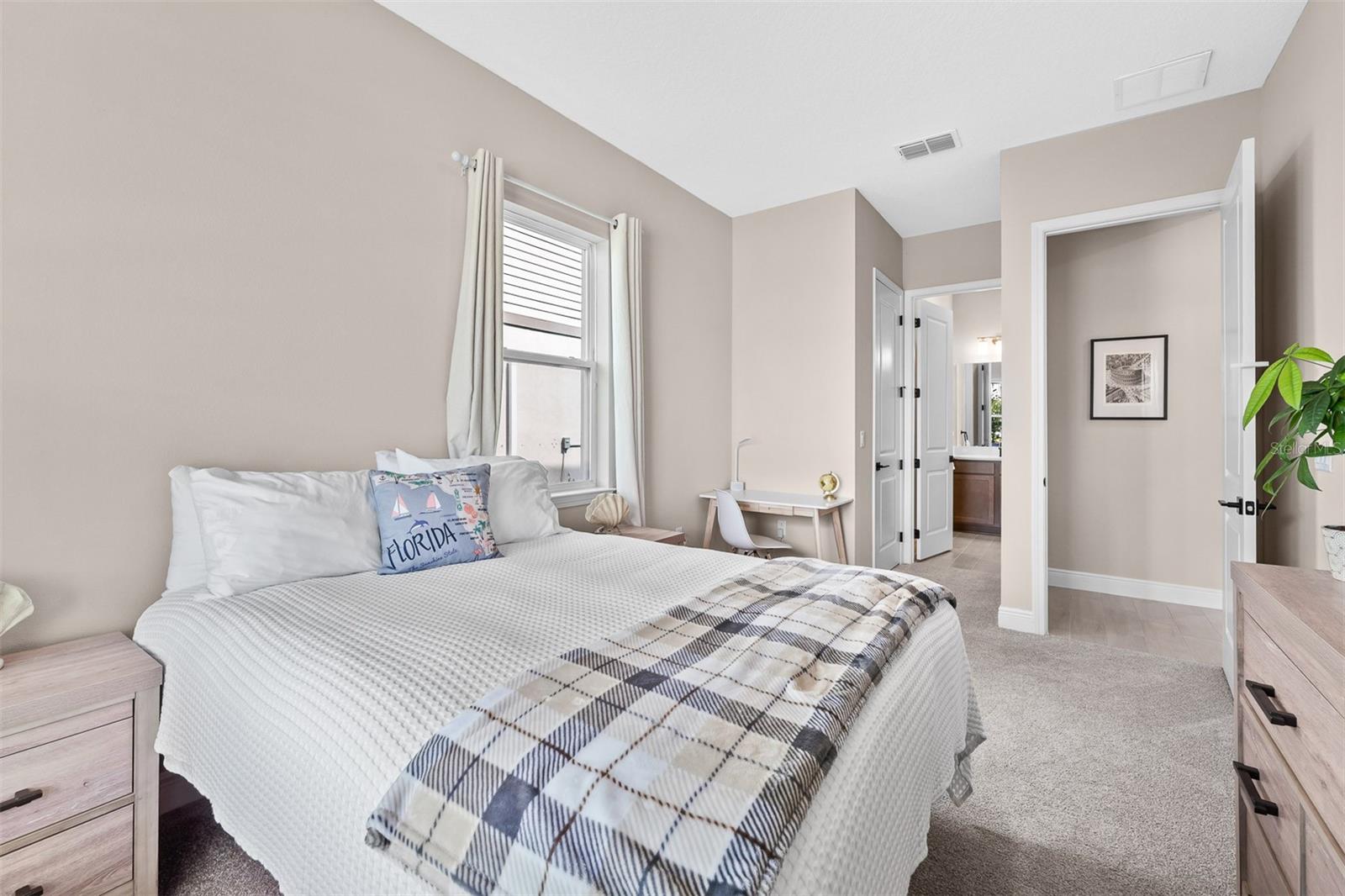 Image 28 of 78 For 13573 Mcmillan Drive