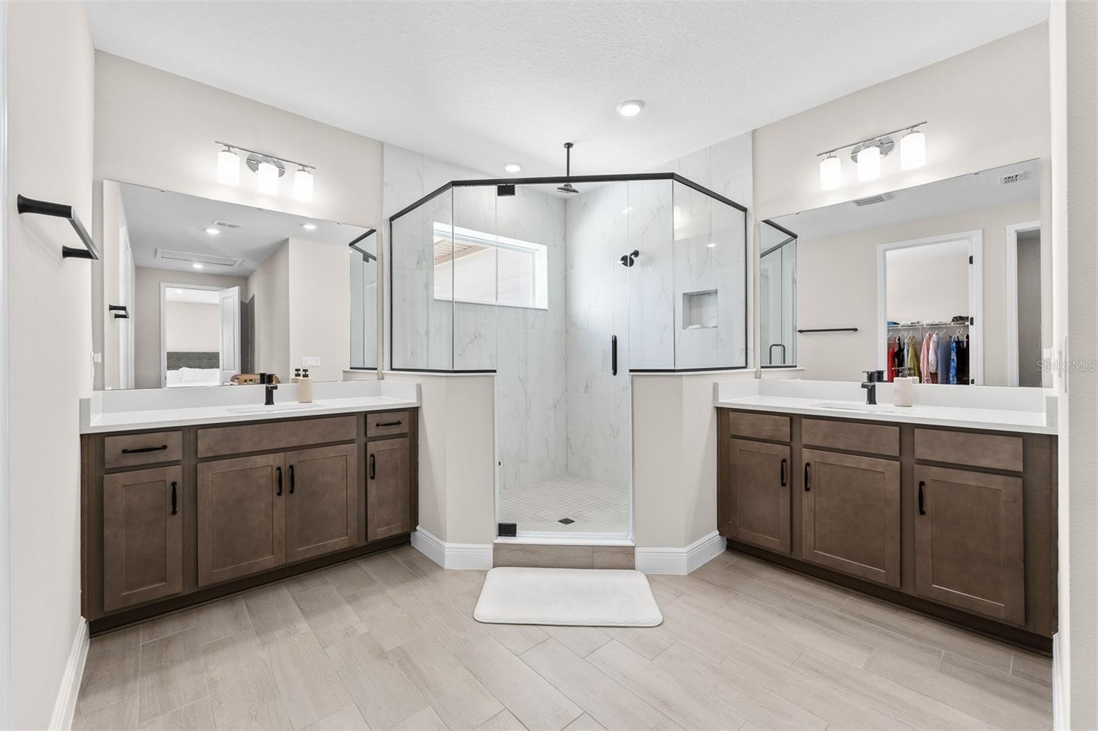 Image 36 of 78 For 13573 Mcmillan Drive