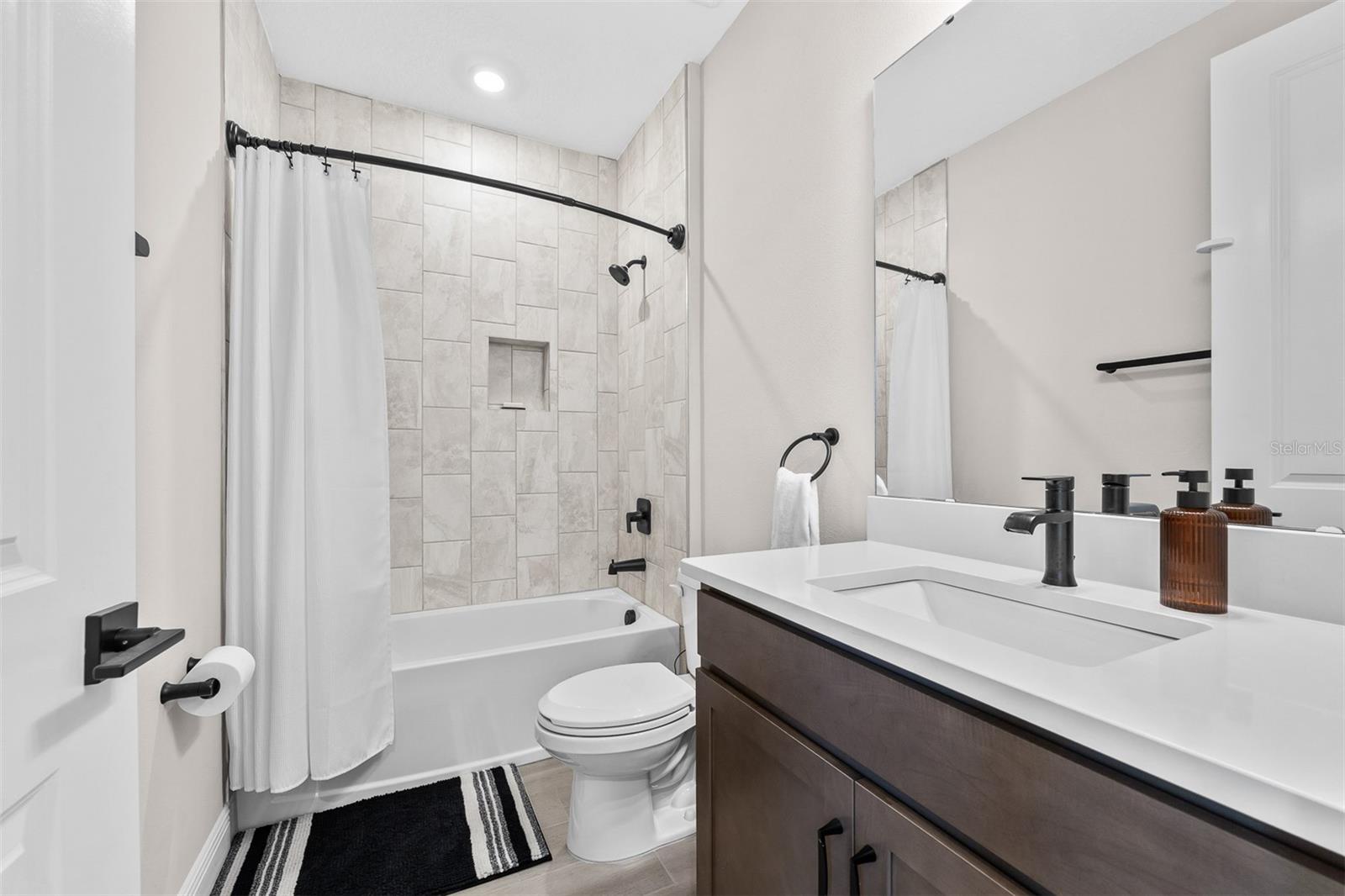 Image 43 of 78 For 13573 Mcmillan Drive