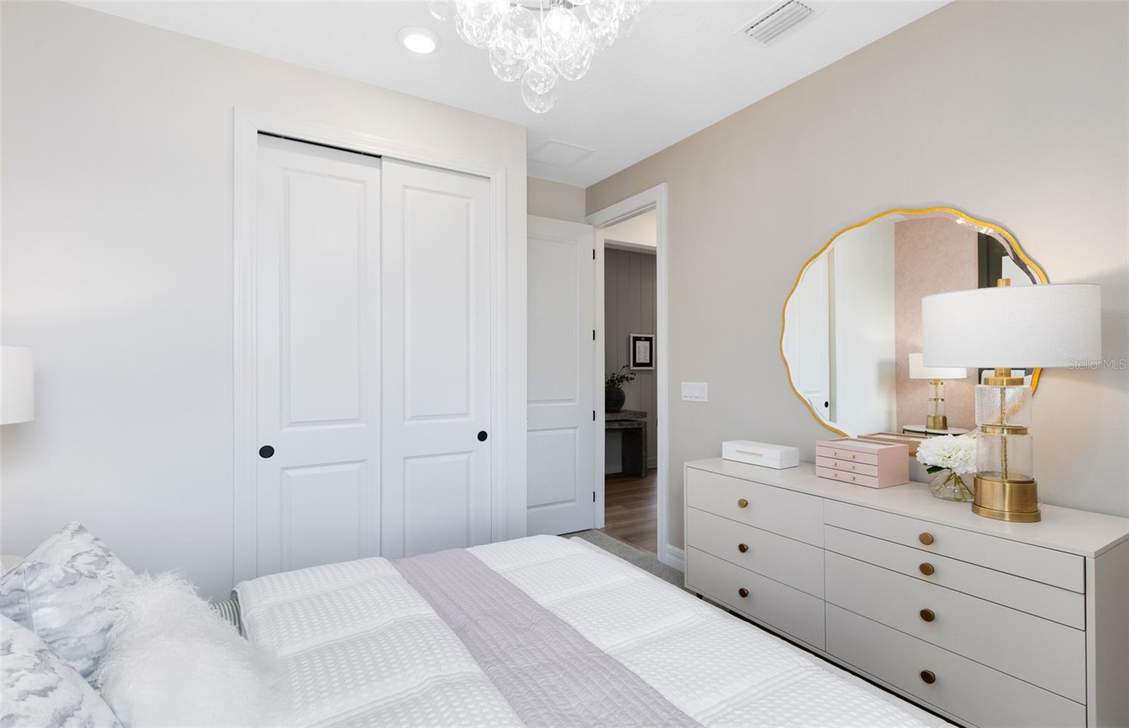 Image 23 of 27 For 6973 Dappled Oak Way