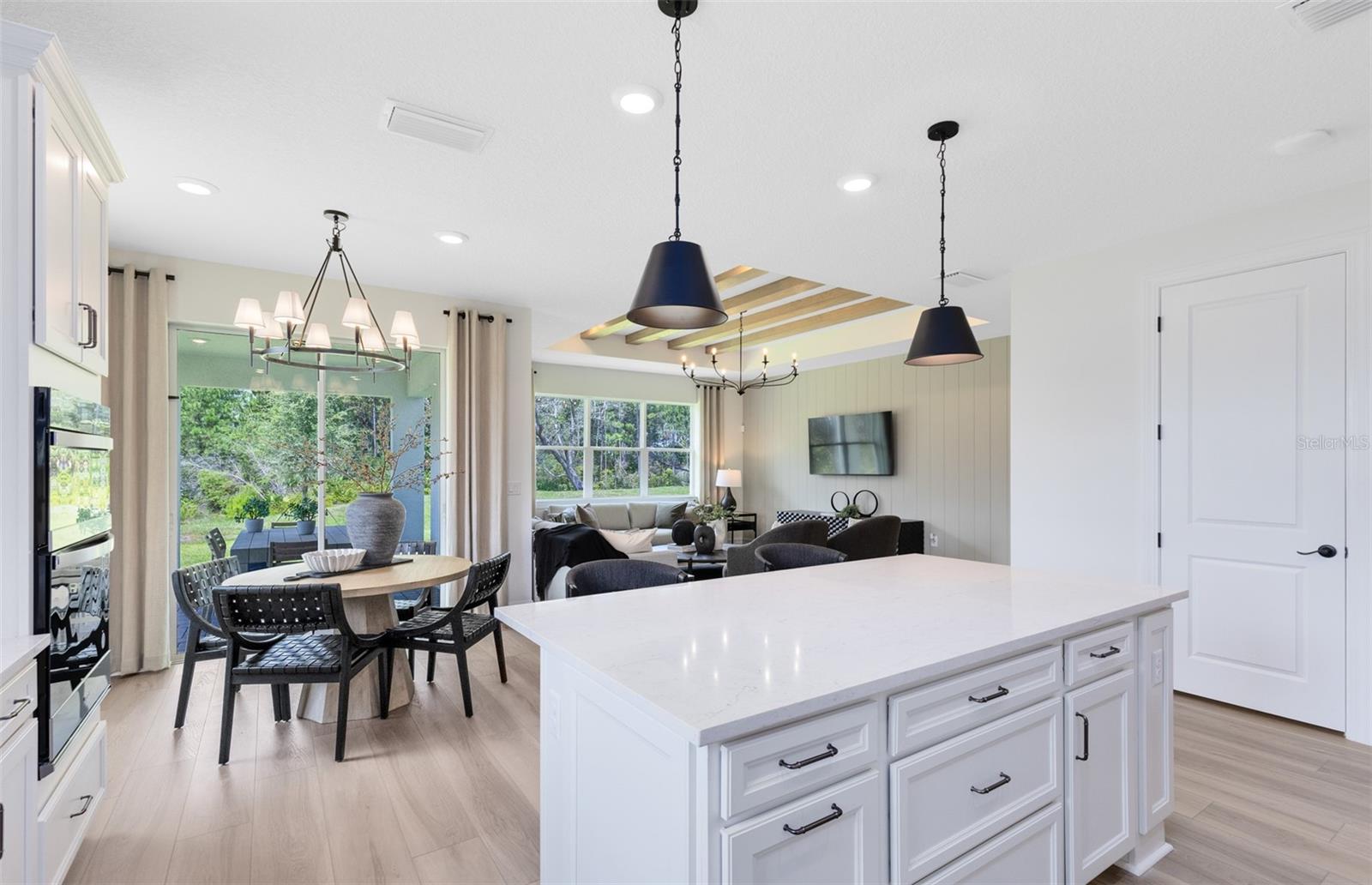 Image 6 of 27 For 6973 Dappled Oak Way