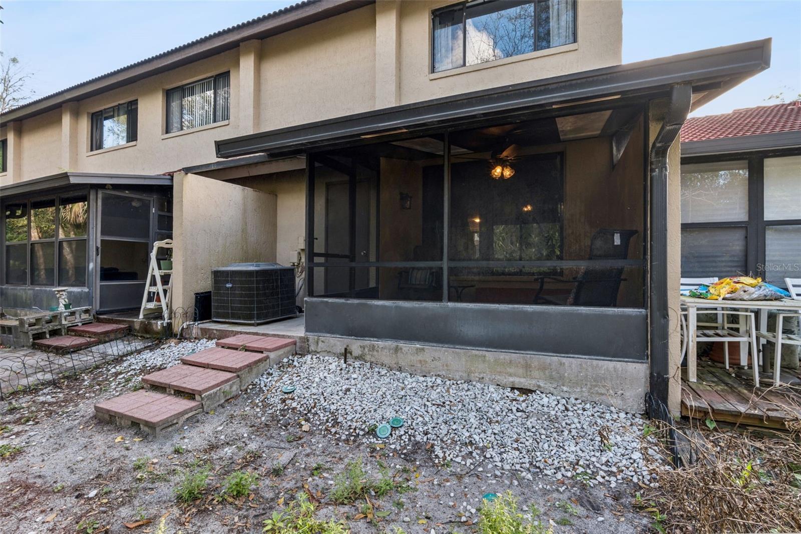 Image 14 of 53 For 476 Club Drive