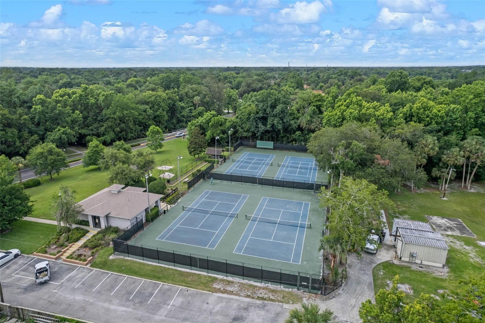 Image 48 of 53 For 476 Club Drive