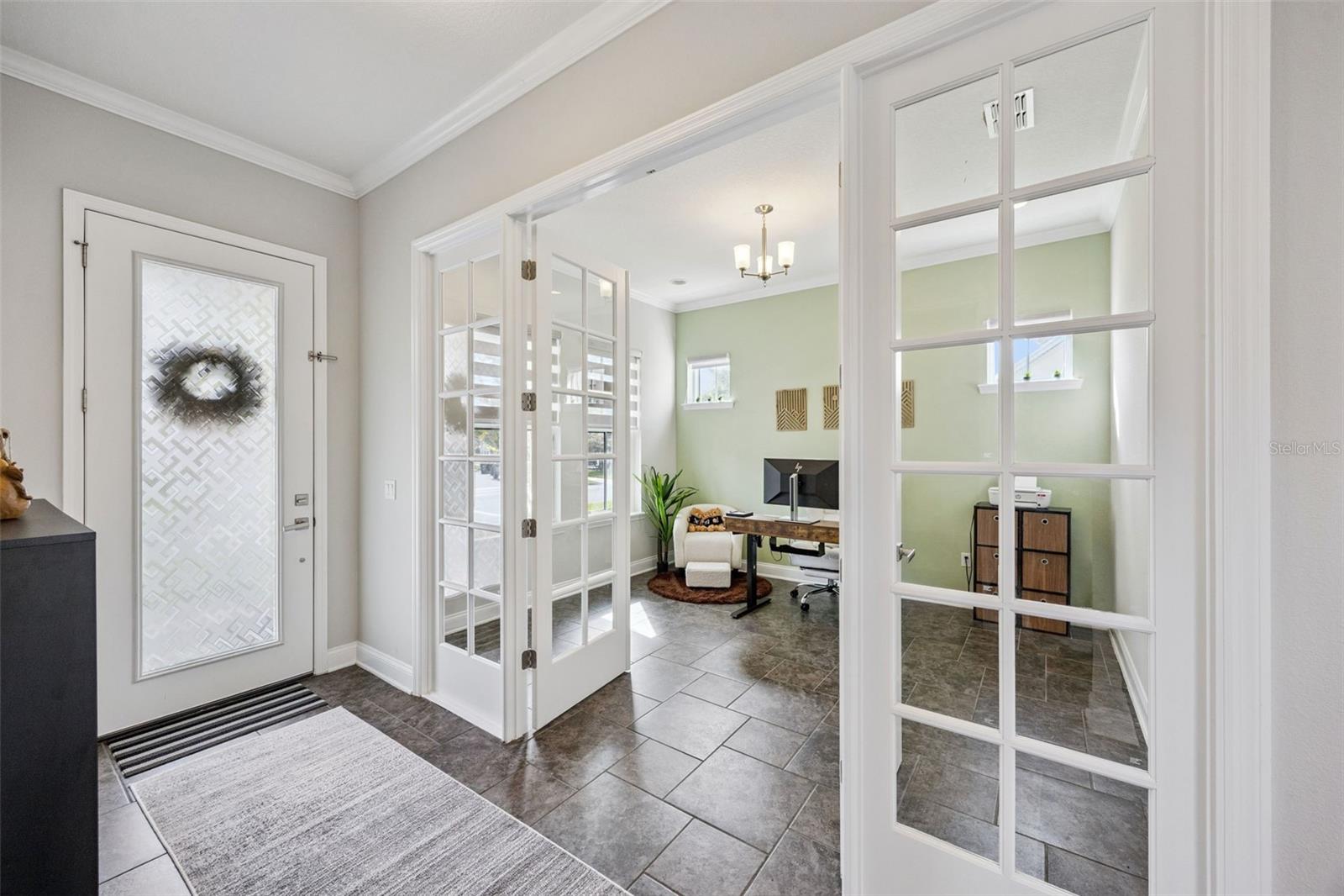 Image 11 of 100 For 14160 Eliot Avenue