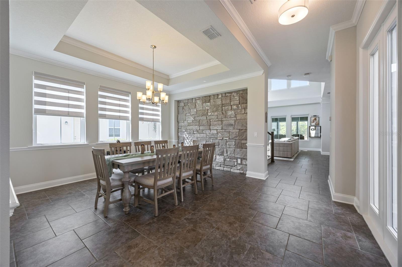 Image 18 of 100 For 14160 Eliot Avenue