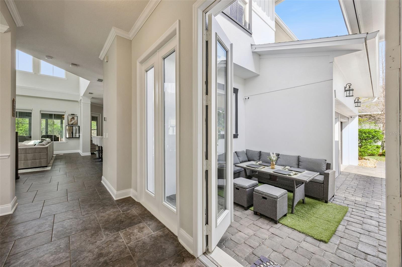 Image 19 of 100 For 14160 Eliot Avenue